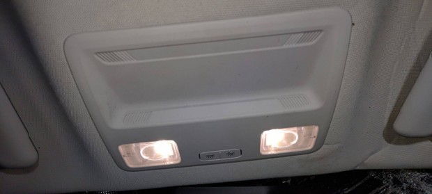 Ford Focus mk4 bels�t�r vil�g�t�s