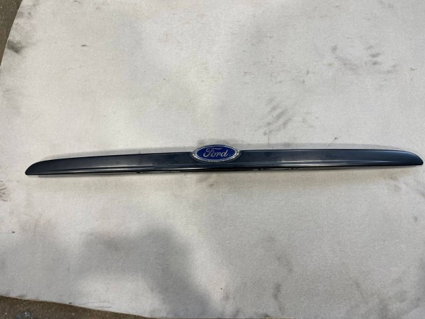 Ford Focus sedan Gyári csomagtér ajtó díszléc foganytú