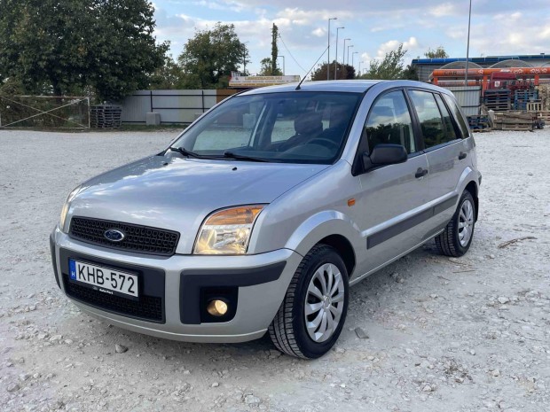 Ford Fusion 1.4 Ambiente Magyarországi. Valós 6...