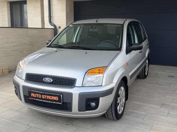 Ford Fusion 1.4 Style 61.402 km !! Els� Tulajdo...