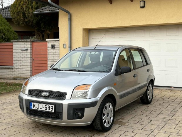 Ford Fusion 1.4 TDCi Fresh Megkmlt llapot