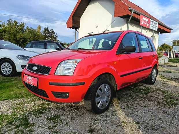 Ford Fusion 1.4 TDCi Fresh Vonóhorog