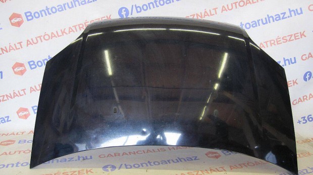 Ford Fusion Elad gyri, bontott motorhztet gptet