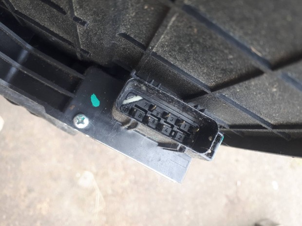 Ford Fusion 2005 bal első ajtózár szerkezet