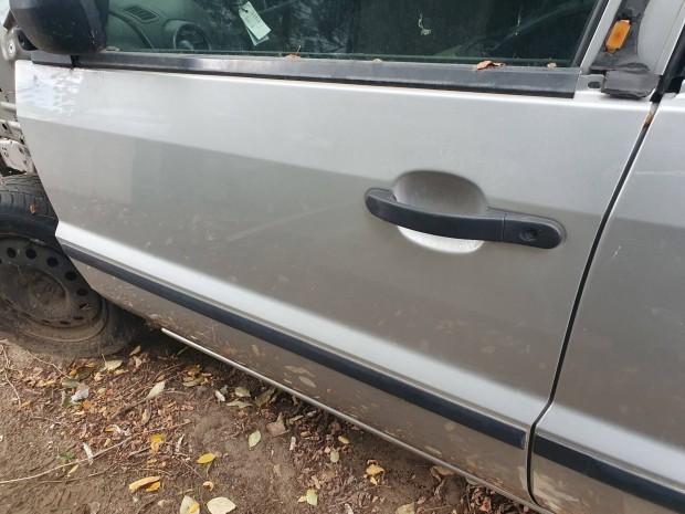Ford Fusion bal els ajt.