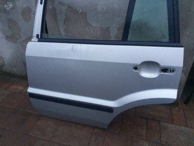 Ford Fusion bal hts ajt.