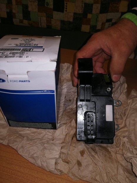 Ford Fusonhoz kzponti zr elad