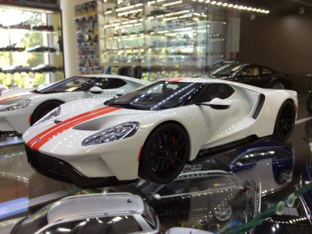 Ford GT 2017 1:18 1/18 GT-Spirit GT097 resin