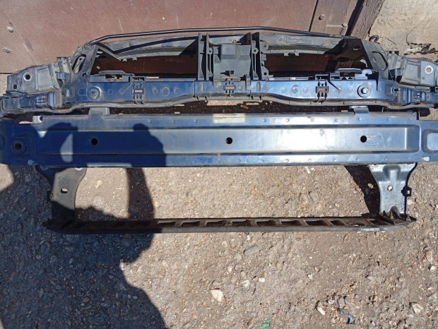 Ford Galaxy 2.0 TDCI Homlokfal,lökhárító vassal együtt eladó