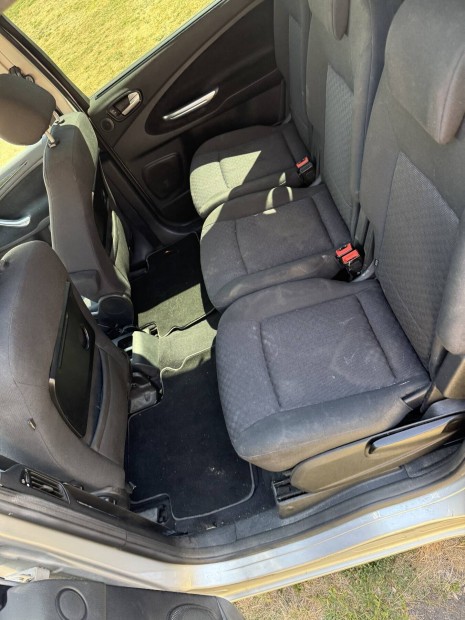 Ford Galaxy 2.0 tdci 2008 alkatrszek motor sebessgvlt