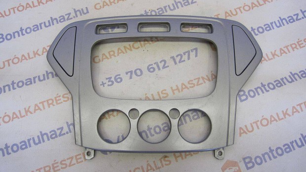 Ford Galaxy III MK3 Eladó gyári, bontott klíma és rádió keret