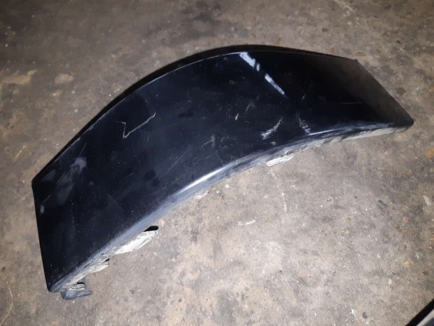 Ford Galaxy II Bal H�ts� L�mpa Alatti Burkolat