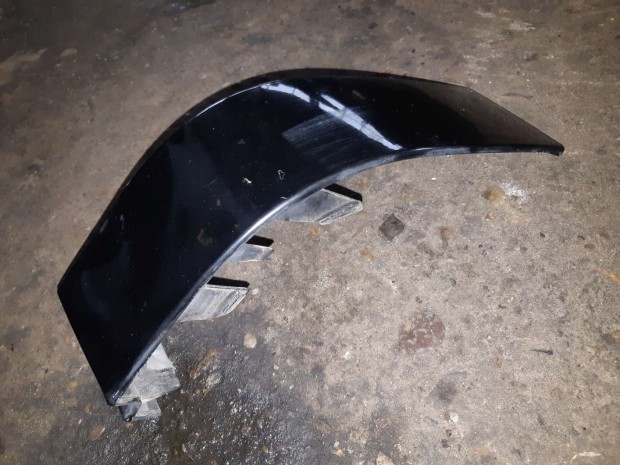 Ford Galaxy II Jobb H�ts� L�mpa Alatti Burkolat