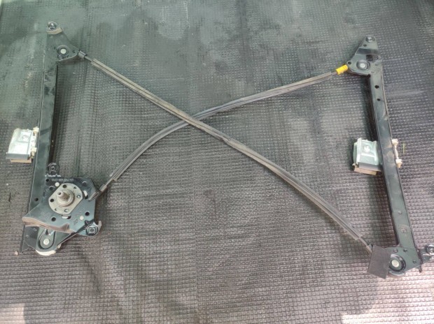 Ford Galaxy Seat Alhambra VW Sharan bal h�ts� ablakemel� szerkezet