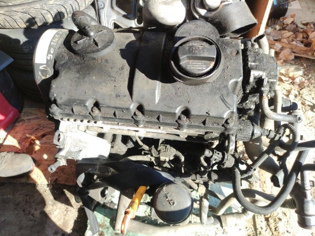 Ford Galaxy VW Sharan 1.9 PDTDI ANU motor fűzött blokk hengerfejjel