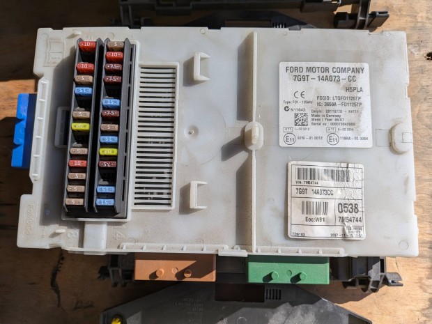 Ford Galaxy, S-Max utastér biztosíték tábla BCM 7G9T-14A073-CC