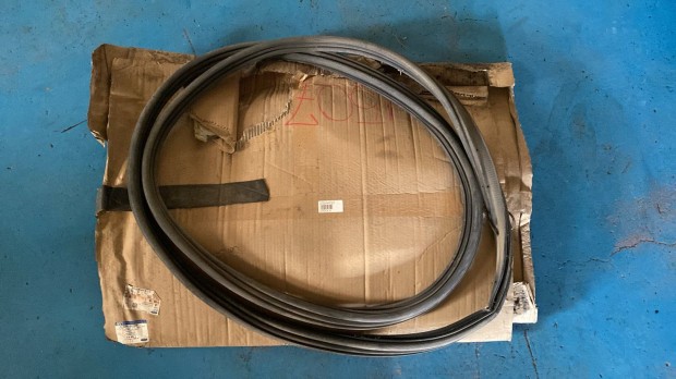 Ford Galaxy csomagtart� t�m�t�s EM2BU404A07AE elad�