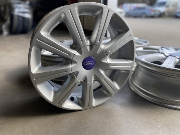Ford Galaxy gy�ri 17"-os alufelni szett 7x17" 5x108