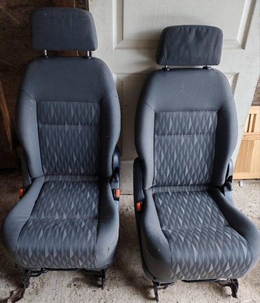 Ford Galaxy h�ts� �l�sek 