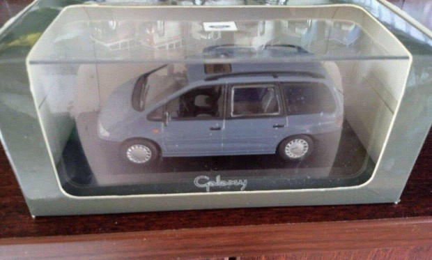 Ford Galaxy kisauto modell 1/43 Elad