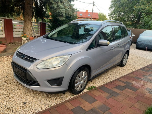 Ford Grand Cmax 1,6, klma, lsfts, tolatradar, szervizknyv