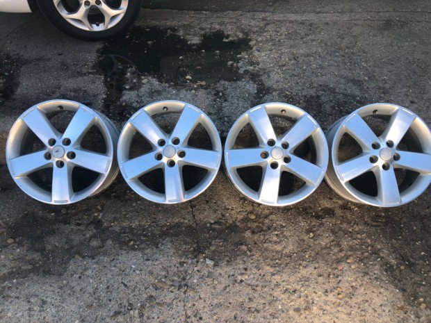 Ford Gyári Alufelni 17 5x108