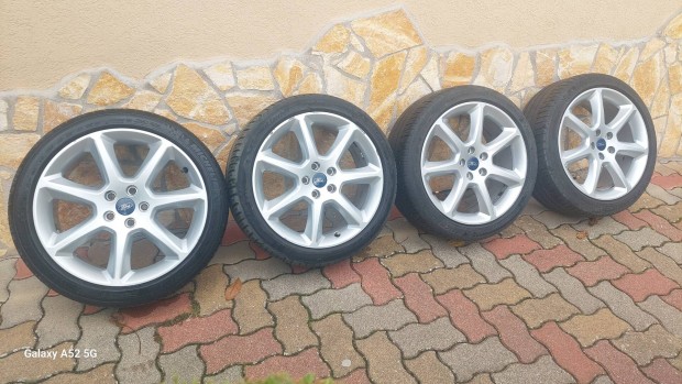 Ford Gyri Alufelni 18"  5*108