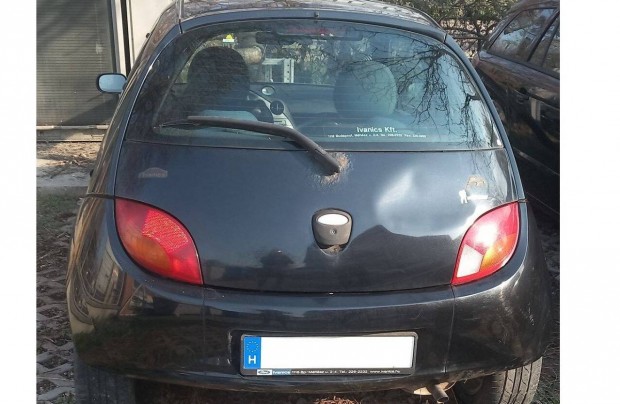 Ford KA alkatr�sznek