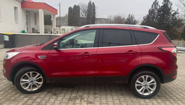 Ford Kuga 1.5 Ecoboost Business Automataváltós