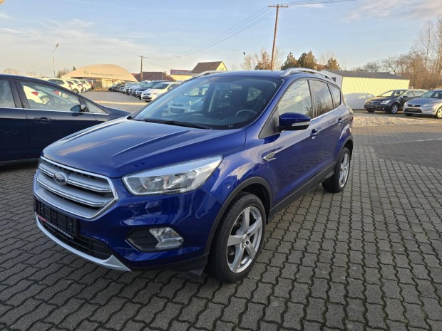 Ford Kuga 1.5 Ecoboost Business Szervizknyves...