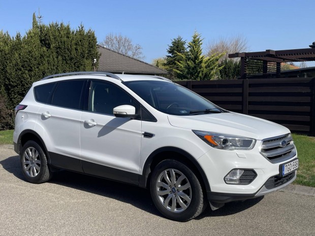 Ford Kuga 1.5 Ecoboost Business Technology Első...