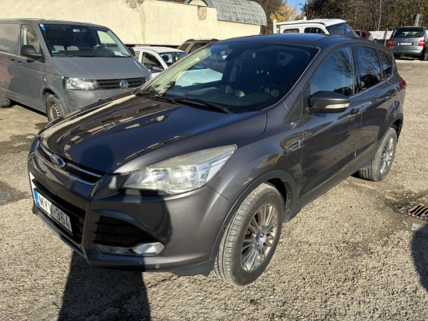 Ford Kuga 1.6 Ecoboost Titanium Plus 2WD Kitn...