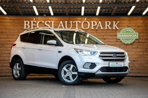 Ford Kuga 2.0 TDCi Titanium AWD 1 v Garancia//...