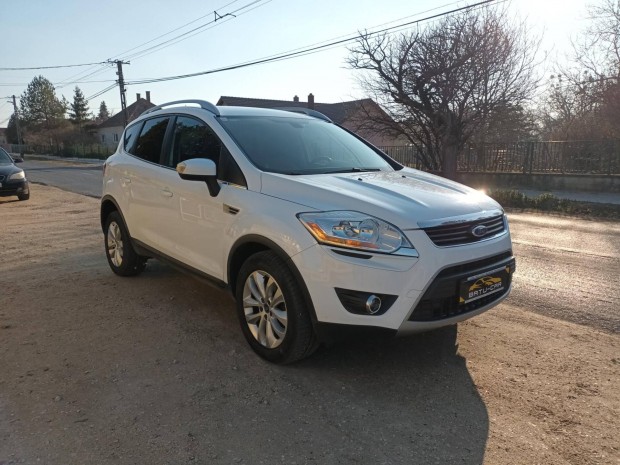 Ford Kuga 2.0 TDCi Trend 4WD Powershift 1v GAR...