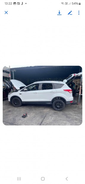Ford Kuga 2.0tdci 2014.évjárat ráncfelvarott típus,össkerekes!