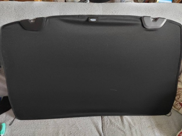 Ford Kuga III kalaptart� 2020-