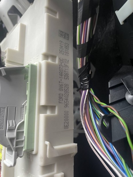 Ford Kuga mk2 bcm modul