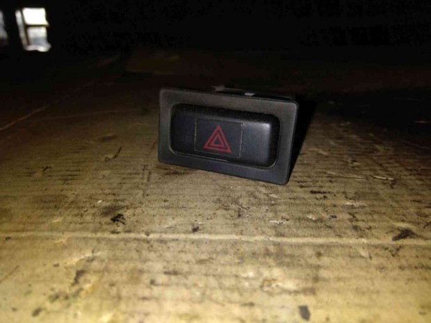 Ford Maverick 93-98 Elakad�s Jelz� Kapcsol�