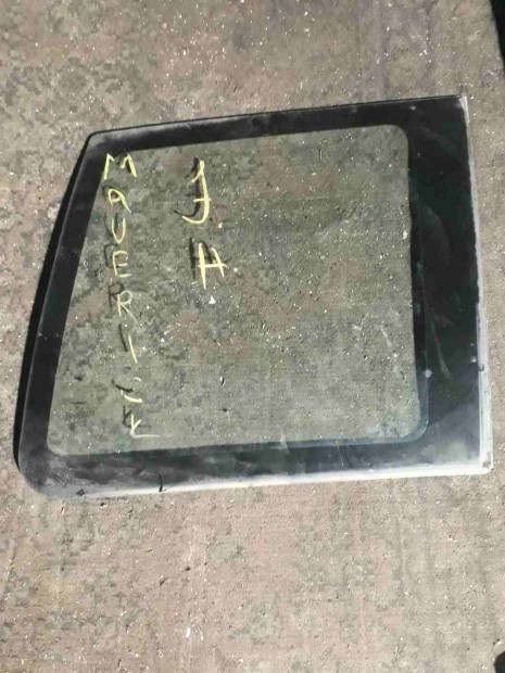 Ford Maverick 93-98 Jobb H�ts� Csomagt�r Ablak�veg