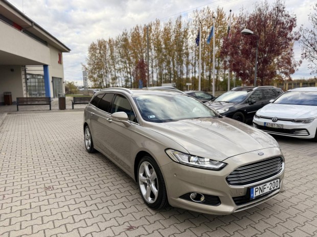 Ford Mondeo 1.5 Ecoboost Titanium 1 v Garancia