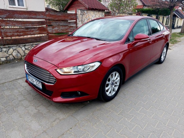 Ford Mondeo 1.5 TDCi Business M.o-i.Friss Vizsg...