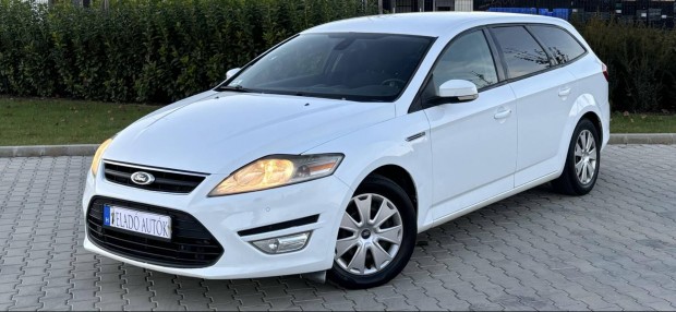 Ford Mondeo 1.6 TDCi Trend / Facelift / Frissen...