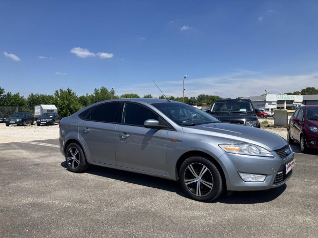 Ford Mondeo 1.6 Trend Dupla Digit Klíma. Tempom...