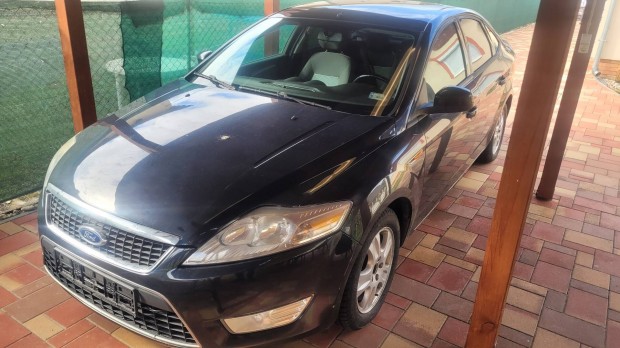 Ford Mondeo 1.6 benzines  2009 vi elad