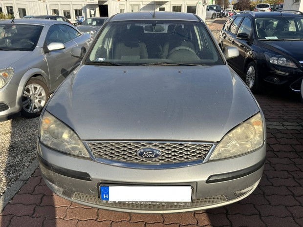 Ford Mondeo 1.8 Ambiente Magyarországi.Digitklí...