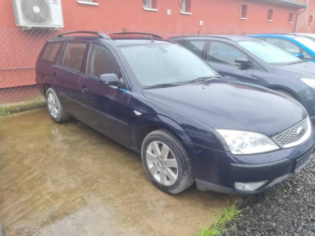Ford Mondeo 1.8 Ambiente digitklima.alufelni.sz...