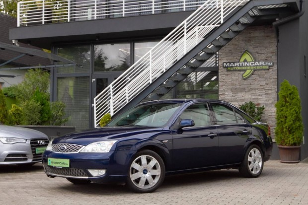 Ford Mondeo 1.8 SCi Ghia Ink Blue Metallic +Bei...