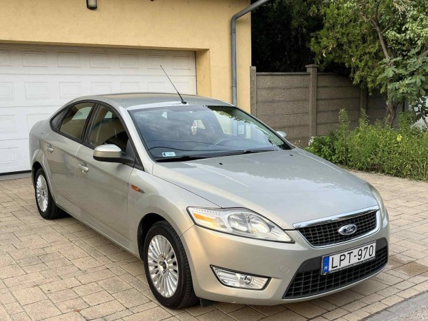 Ford Mondeo 1.8 TDCi Ambiente Szép Állapot Fris...