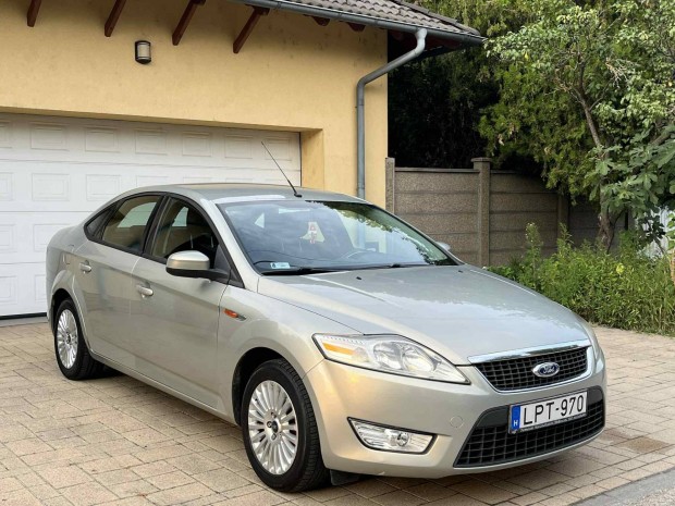 Ford Mondeo 1.8 TDCi Ambiente Szép Állapot Fris...
