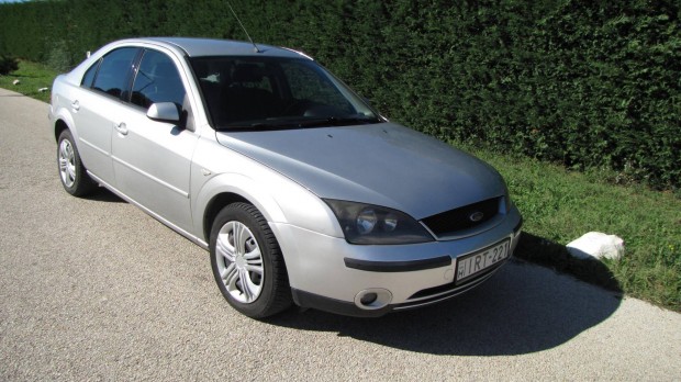 Ford Mondeo 1.8 Trend Ers benzines motor..Digi...